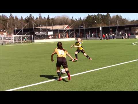 Boo IS vs Ingarö IF F04  1:a halvleken