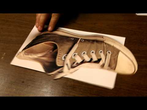 Shoe optical illusion.