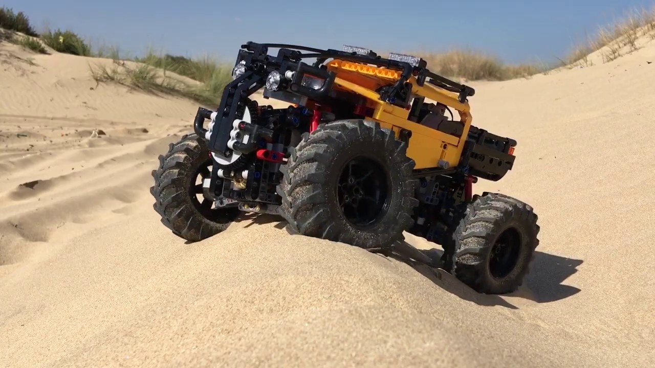 Lego конструктор Technic Экстремальный внедорожник 4х4 42099