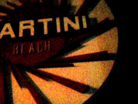 STEFANO MANGO @ Martini beach 4 Summer 2010 - Sardegna.AVI