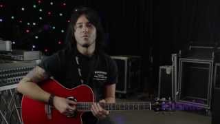 Yamaha APX500 Acoustic Guitar - Kosmic Sound