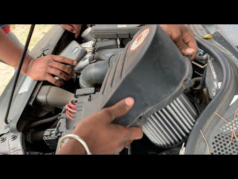Replacing and Cleaning K&N E-2997 performance air filter for Polo GT TSI India