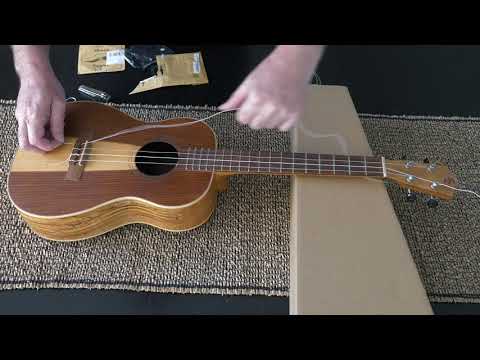 Baritone Ukulele // Changing Strings