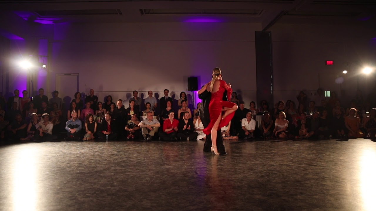 Video thumbnail for AONIKEN QUIROGA & NOELIA BARSI - Bailongo Festival 2018 1/4