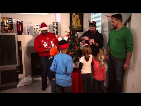 700 Club Interactive: The Spirit of Christmas - Dec. 10, 2014