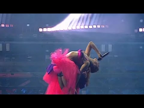Addison Rae- Diet Pepsi(live from lollapalooza Argentina)￼