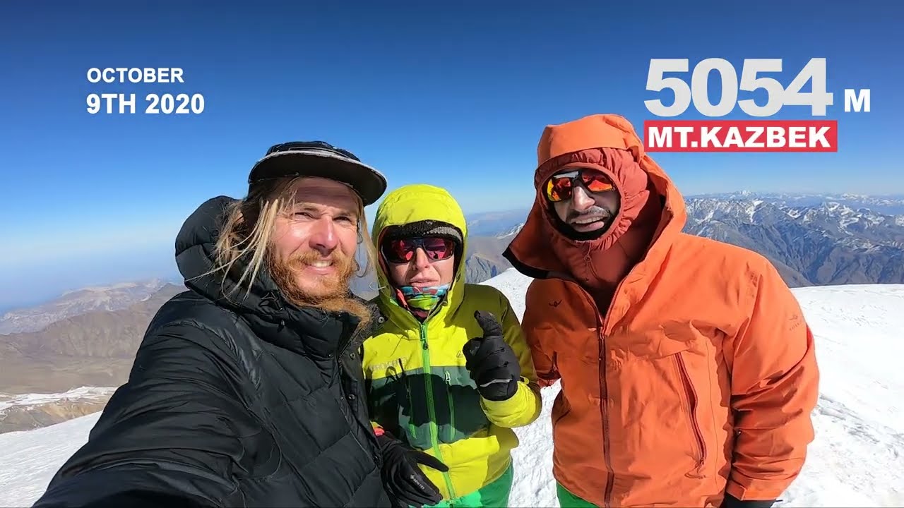 Hike & Fly с вершины Казбека