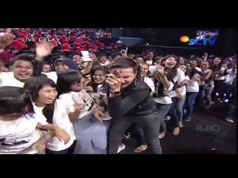 ZASKIA GOTIX Feat FITRI CARLINA Live At I Like This (20-01-2013) Courtesy SCTV