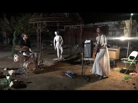 Vera Sola at the Bombay Beach Institute of Particle Physics, Metaphysics & International Relations