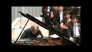 preview picture of video 'F. Liszt Dance of dead Mikhail Arkadev plays and conducts'