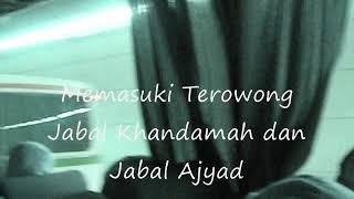 preview picture of video 'UMRAH 2010: ENTERING MAKKAH FROM MADINAH AT TAN'IEM'