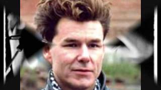 Alone, Big Country, Live