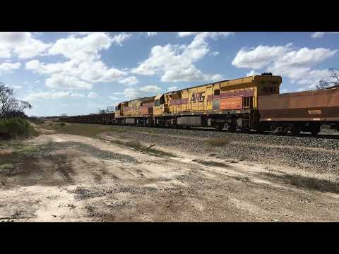 IMG 1551 AC4308 AC4307 mid train DPU locos 5417 loaded iron ore to Esperance Gibson on 6 April 2018.