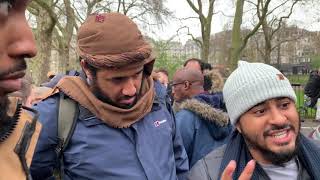 Video: Muslims worship Allah AND Muhammad as Equals in Partnership? - Hamza Saudi vs Kalam