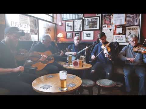 The OXO Boys - Bill Whelan and guests - Old Time jam session at the Cobblestone pub