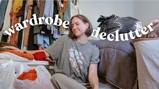 Decluttering over 50% of my wardrobe (TRYING EVERYTHING ON) 2025 closet cleanout pt.1