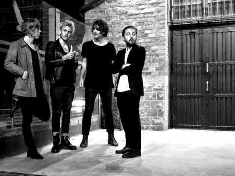 Video thumbnail for Naked and Dumb