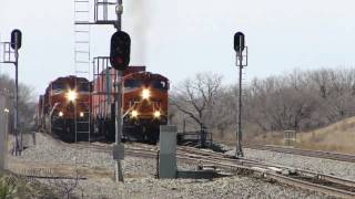 preview picture of video 'BNSF Mainline Action: Crew Swap -  Miami, Texas.  part 2'