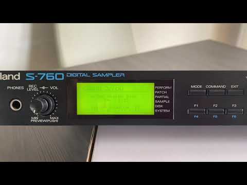 Roland S-760 Loading