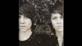 Tegan and Sara - Hello Demo