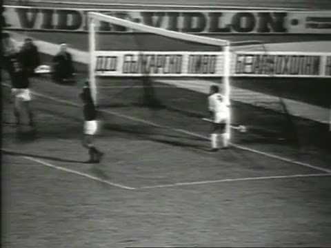 ECC 1972-73. Round of 16. CSKA Sofia - AFC Ajax. Highlights.