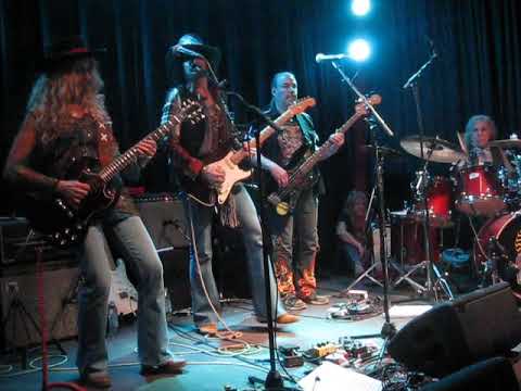Thumbnail for Corky Laing and The Bobos feat. Conny Bloom - Travellin' In The Dark - Helsinki Finland - 11.5.2023 by Conny Bloom