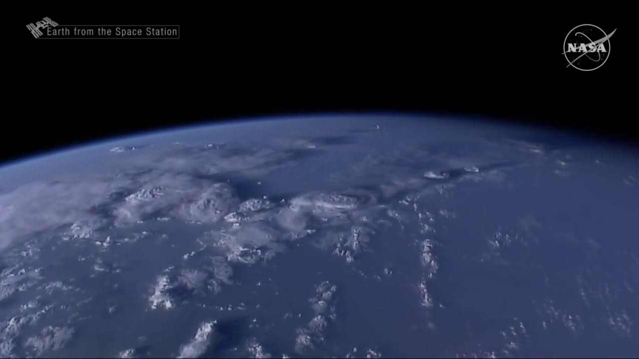 NASA PREPARES TO LAUNCH SPACEX ROCKET