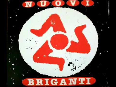 Video thumbnail for I Fratelli Lavorano Fuori