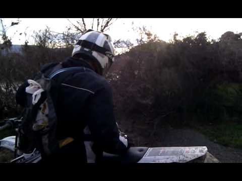 quiere que le fiche ktm, jajaja.3gp