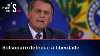 Bolsonaro vai ao Congresso, exalta feitos e alfineta Lula