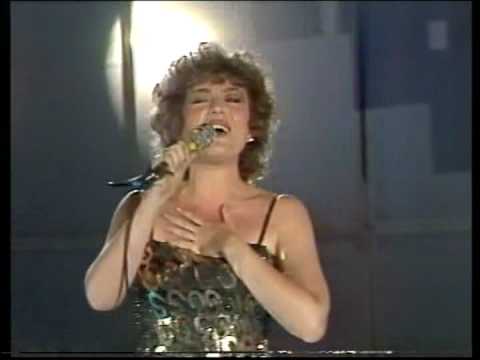 Corina Chiriac - Vino, iubire, inapoi (Live - Mamaia'87)