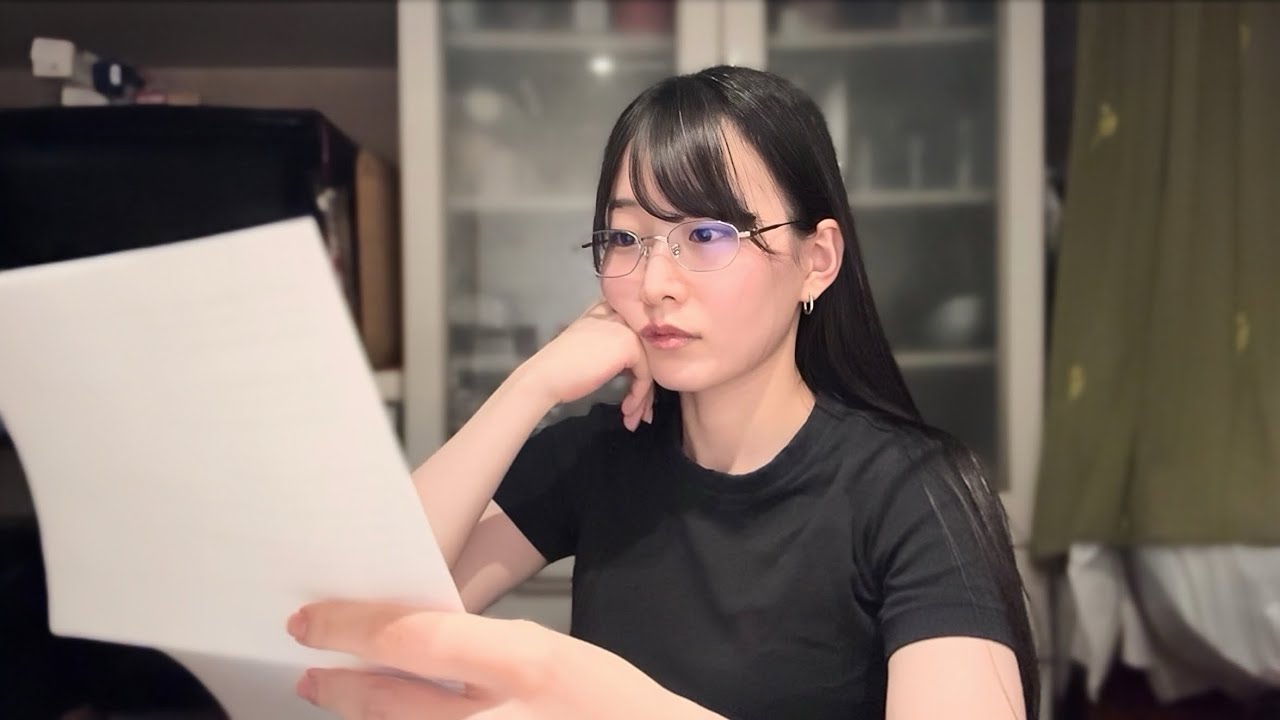 香水の説明文は小規模な文学