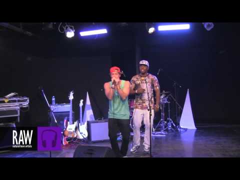 2AK at RAW:Dallas En Masse 08/23/2013