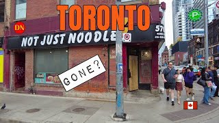Download the video "TORONTO / YONGE STREET / RANDOM WALK ( OCT 2025 ) ANOTHER FAMILIAR ESTABLISHMENT CLOSES"
