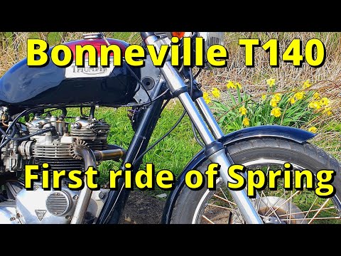 Triumph Bonneville T140: the first ride of Spring