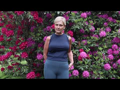 How Cowleys Helped Theresa's Digger Bee Problem