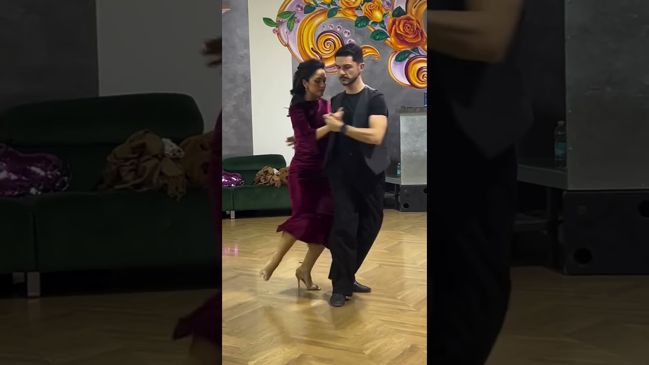 TANGO IN ITALY #2corazonestangoaccademia