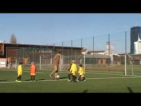 Maccabi  SC Wollers Aufwärmen vor  Match