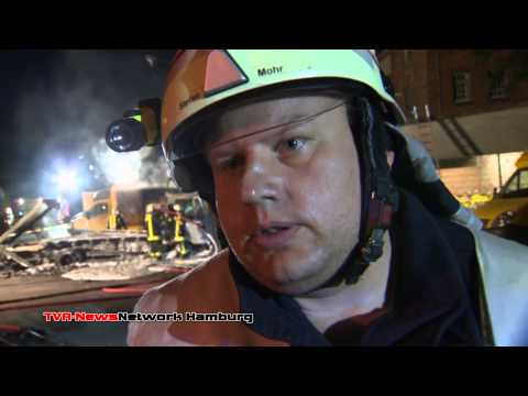 Brandanschlag auf Post Fahrzeuge