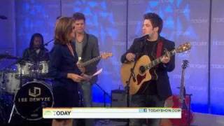 Lee DeWyze - Sweet Serendipity  ( Live Today Show 11/15/2010 )