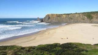 preview picture of video 'Praia de Odeceixe, Odeceixe Beach, Vicentine Coast Natural Park, Odeceixe, Algarve, Portugal'