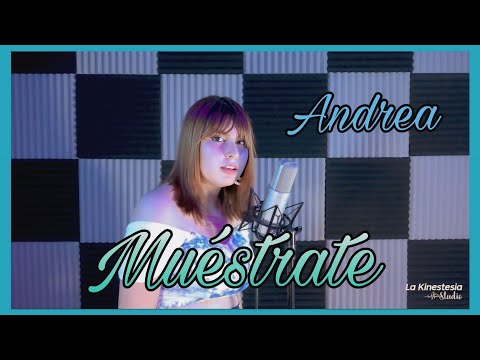 MUÉSTRATE - Gisela, Isabel Valls // Andrea Cover