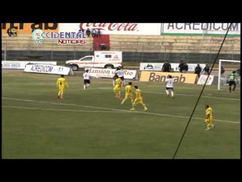 RESUMEN MARQUENSE 2 VS UNIVERSIDAD 4