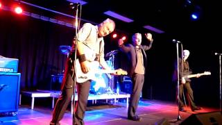 Dr Feelgood - Madman Blues/Boney Maronie, Carlisle 2016.