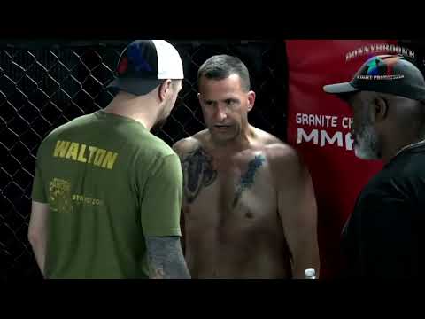 Dan Kunkle VS Carlos Aguirre Muay Thai |Battle In Barre 10