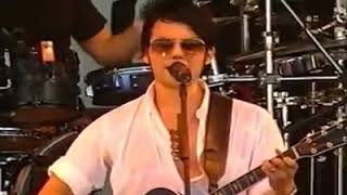 LA LEY -Y LOS DEMAS - PINAMAR 2004.