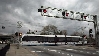 preview picture of video 'The Tide Commuter Train Railroad Crossing Norfolk Virginia'