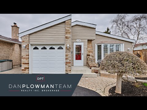 Luxury 3 Bedroom Home for Sale in Ajax Steps Away from Waterfront | Dan Plowman Team