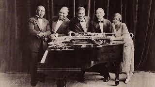 Struttin' With Some Barbecue - Louis Armstrong & His Hot Five (Kid Ory, Johnny Dodds)
