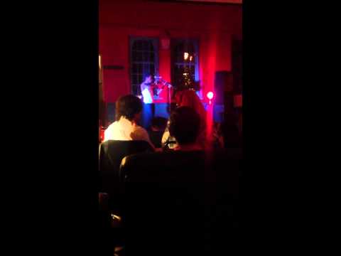 Marques Toliver Live @ The Union Chapel Bar 05/09/12 (Sitti